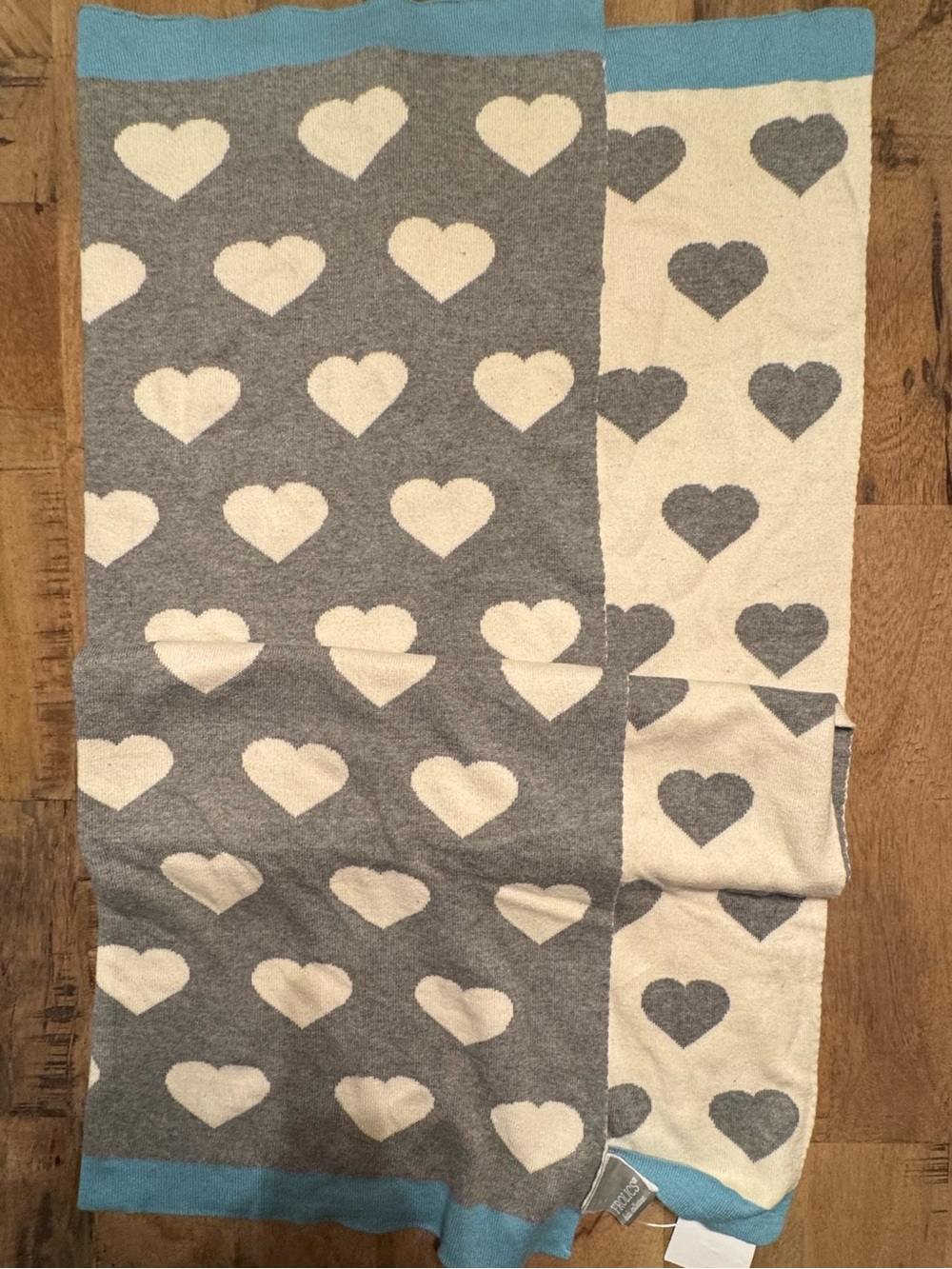 Kids/Baby Reversible Heart Knit Throw